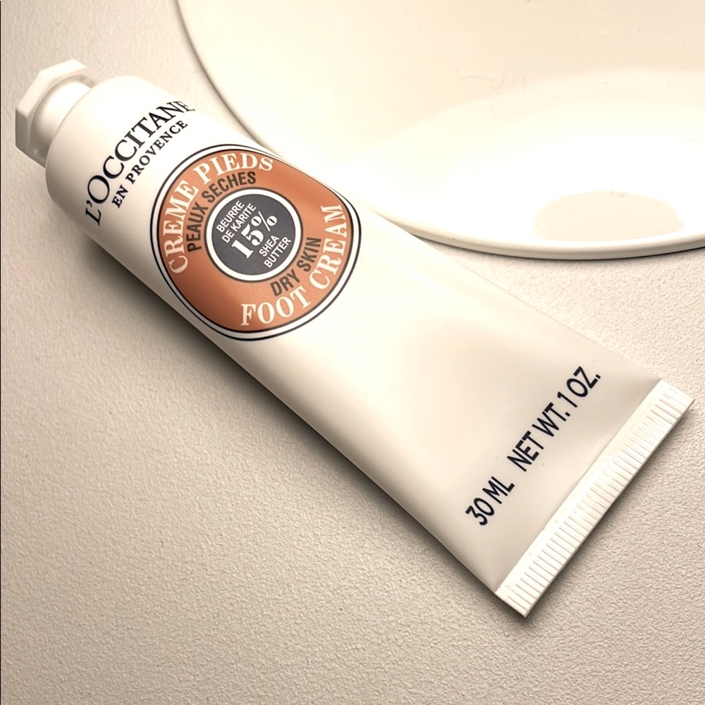 NEW L'Occitane Shea Butter Foot Cream Dry Skin Foot Cream 30 ml travel size